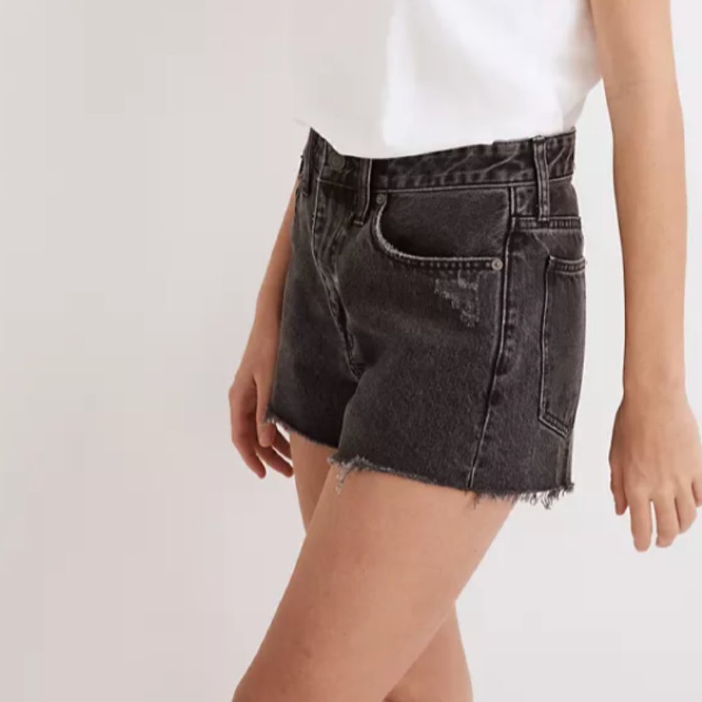 Madwell relaxed denim shorts in haywood wash size 29